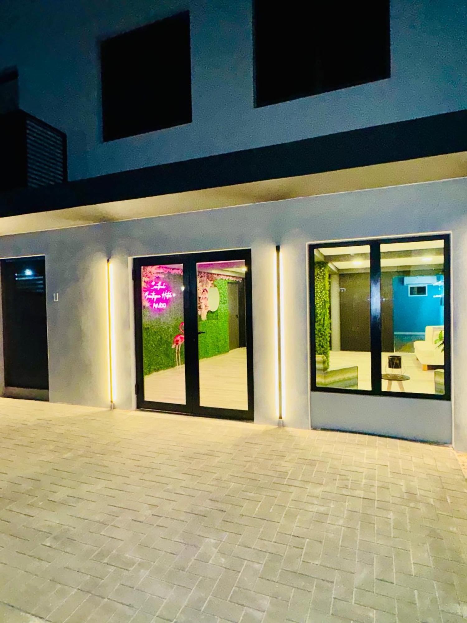 Central Boutique Hotel Oranjestad Eksteriør billede