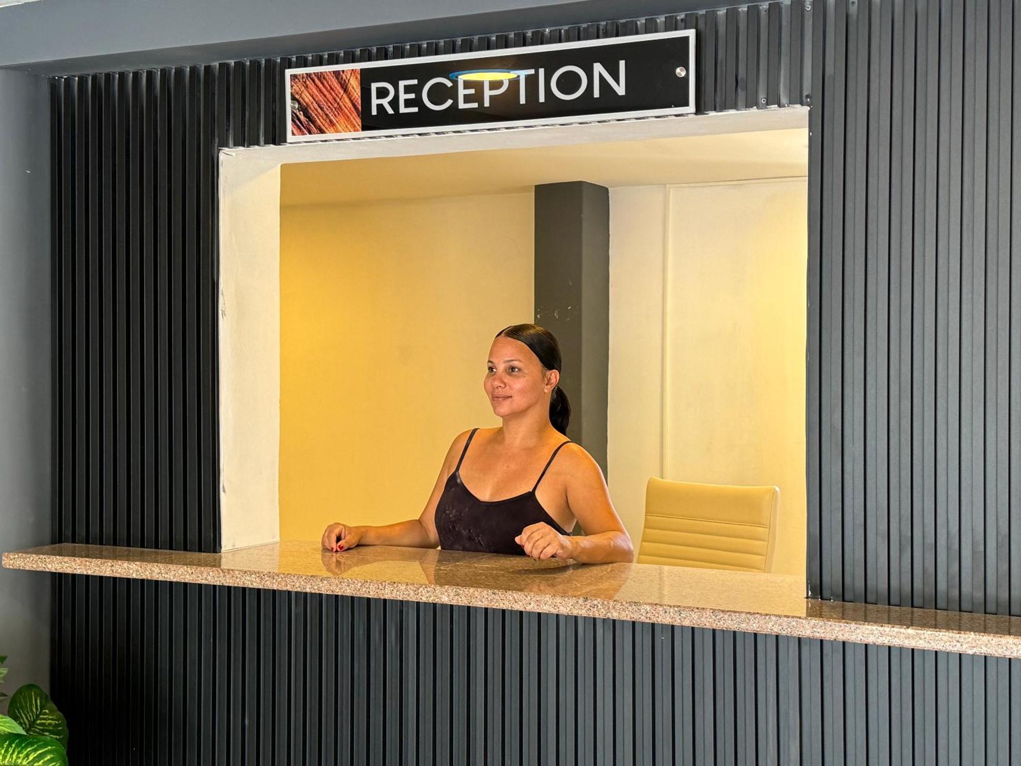 Central Boutique Hotel Oranjestad Eksteriør billede